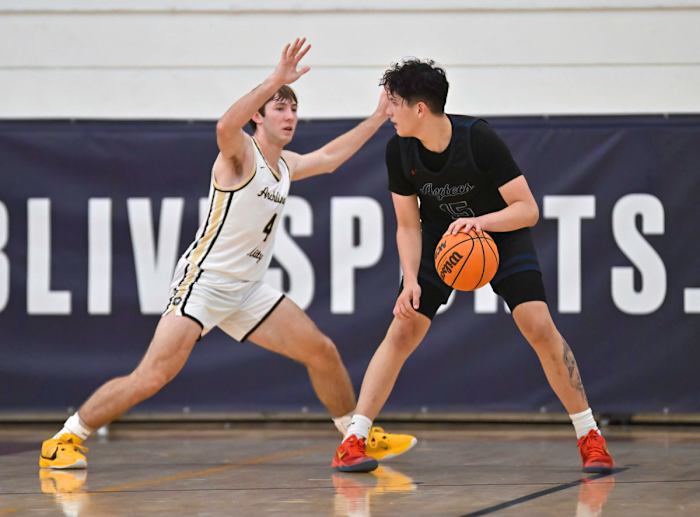 Archbishop Mitty vs Montgomery Torrey Pines Holiday Classic December 28, 2023 Photo-Justin Fine12